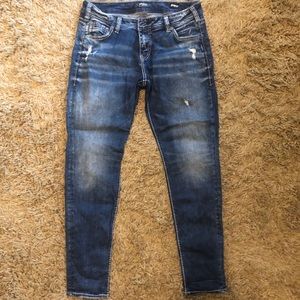 Silver Jeans Girlfriend mid rise jean